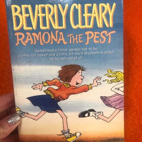 Beverly Clearly paperback books - Picture 5 of 7